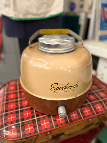 Jens Fresh Vintage ~ Vintage Sportsmate thermos Jug