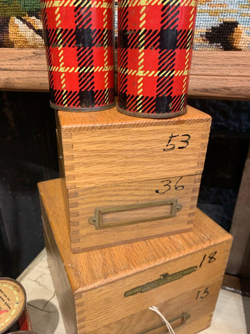Vintage Wood Box~ 4.25" w x 5.75" l x 4.25" t