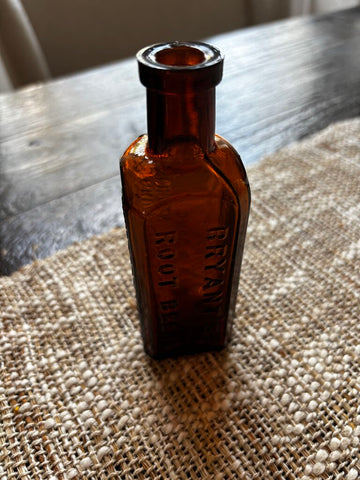 Bryant's Root Beer Extract Bottle Bottle Detroit Michigan