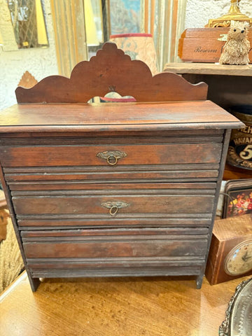 Small vintage dresser