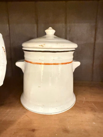 Restaurant Ware sugar bowl with lid