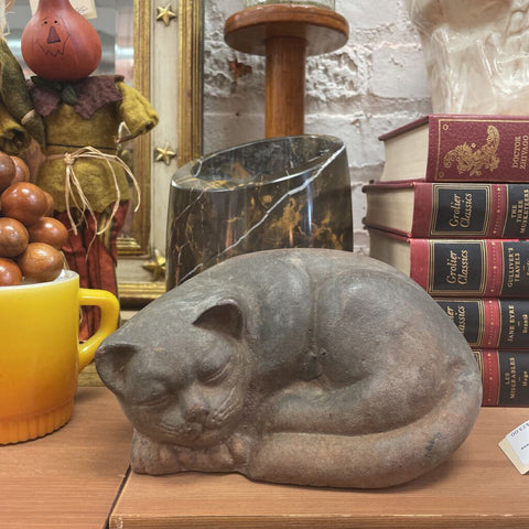 Moxie - Cast Iron Cat