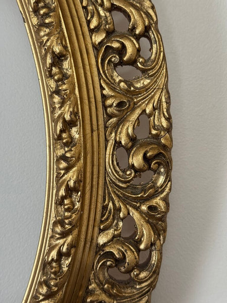 Oval gold wood oval carved frame