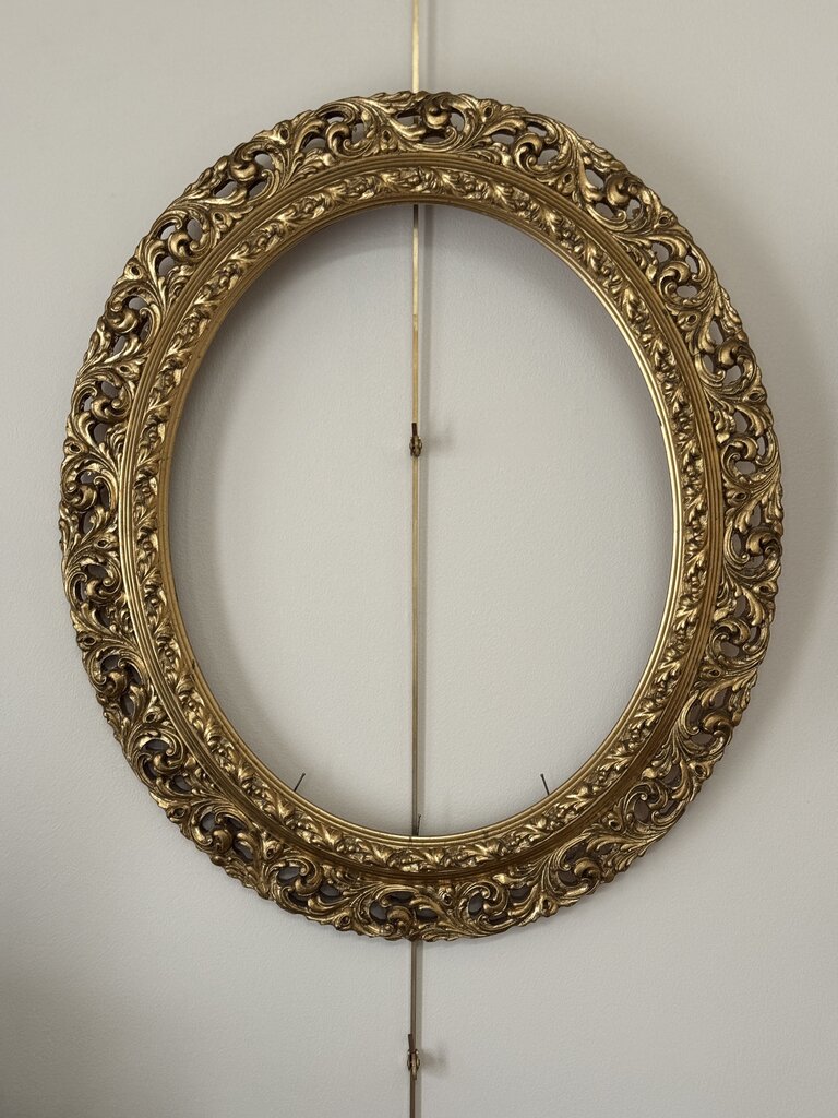 Oval gold wood oval carved frame