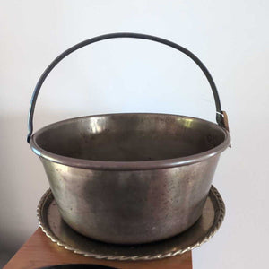 Antique Solid Brass Jelly Pot with fixed Black Wrought Iron Handle 19th Century