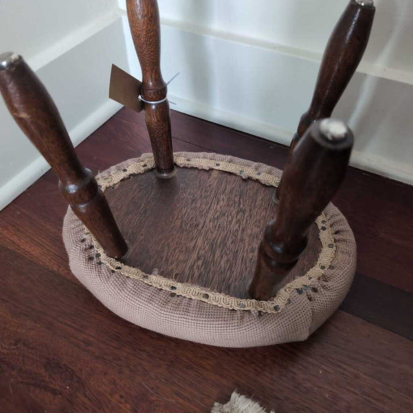 Lovely Vintage Embroidered Wooden Stool. 12x10x11 H