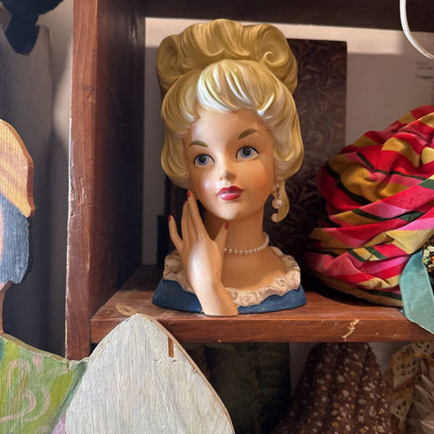 XL head vase