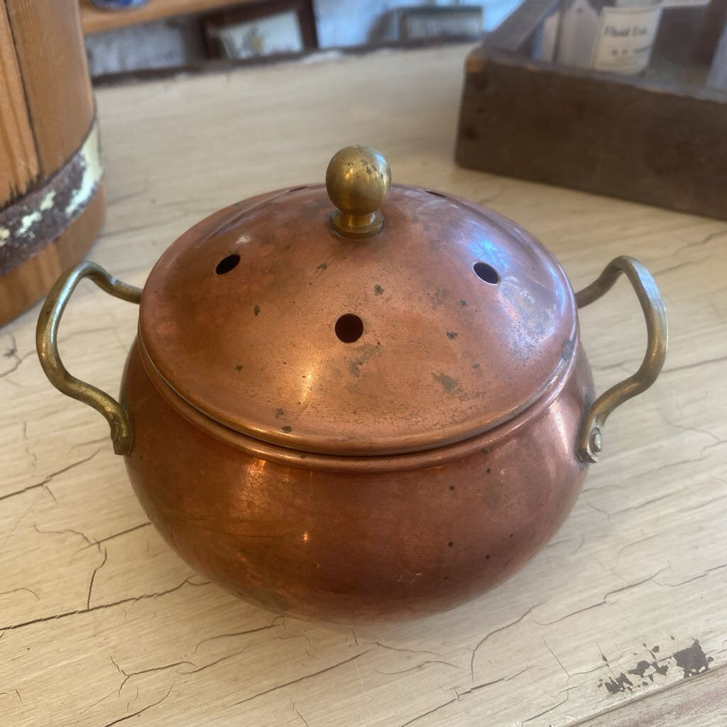 Vintage Copper Potpourri Pot 6.5 x 5