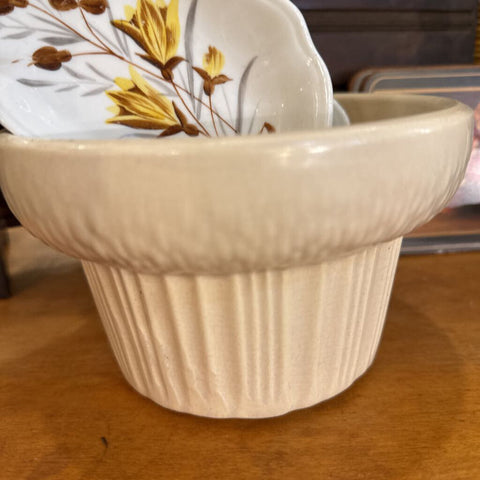 Vintage Floraline McCoy pottery