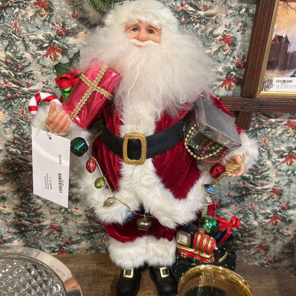 Santa 17" T