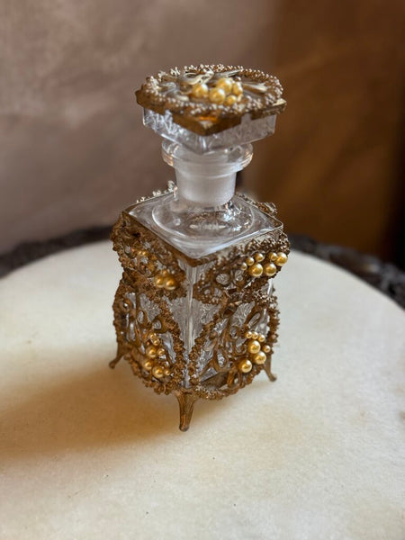 0537 Vintage faux pearl perfume bottle