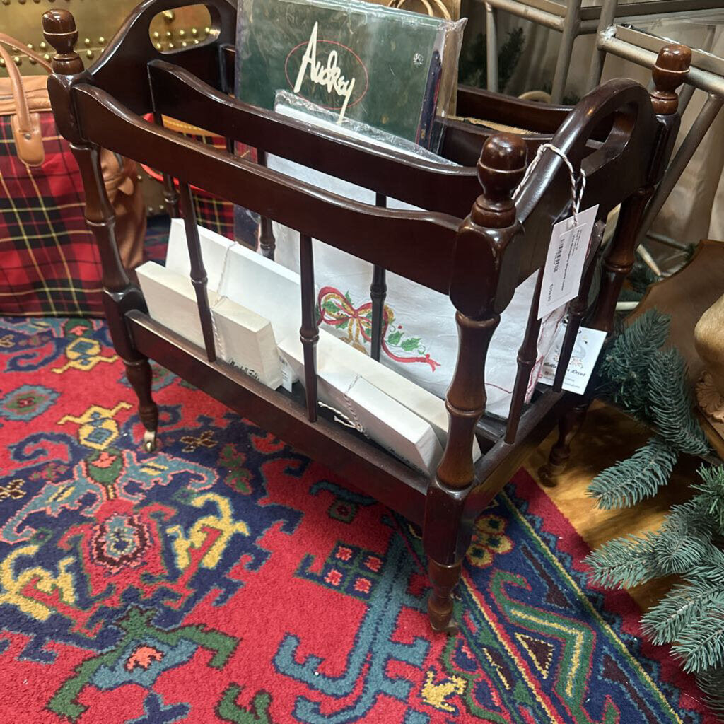 Vint Mahogony Magazine Holder