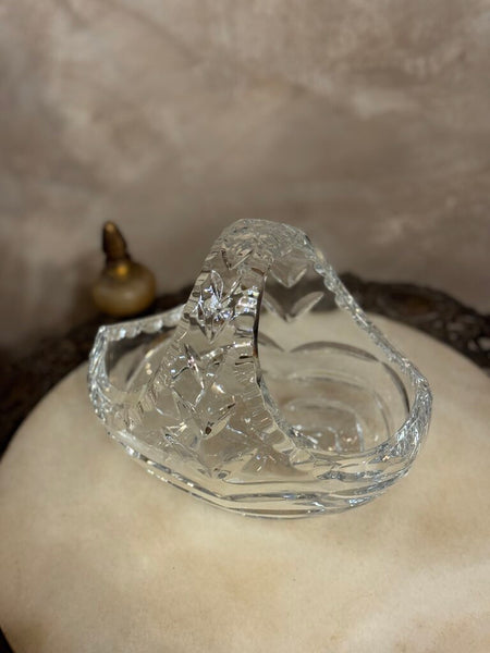 0719 Glass Small Basket