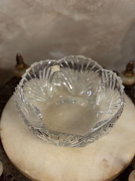0721 Crystal Shell Bowl