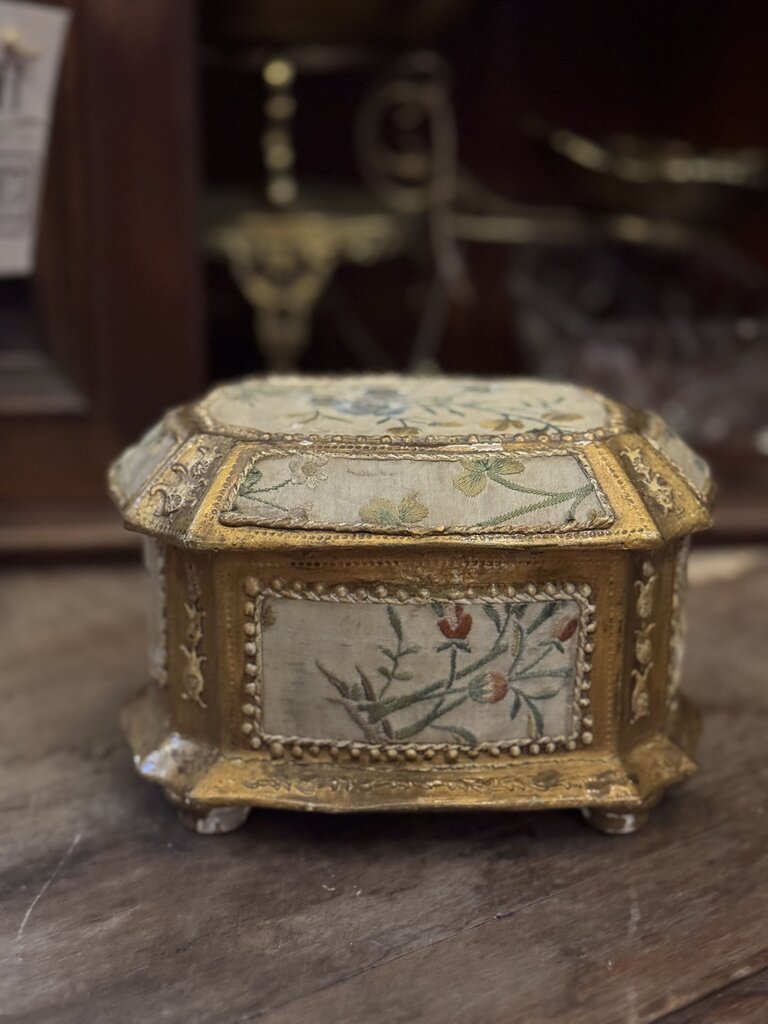 0615 Embroidered fabric wrapped florentine box