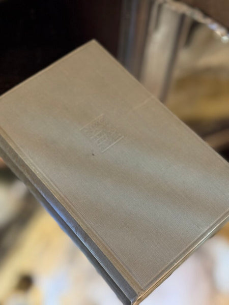 0069 Lives of the painters Vol. 1 book