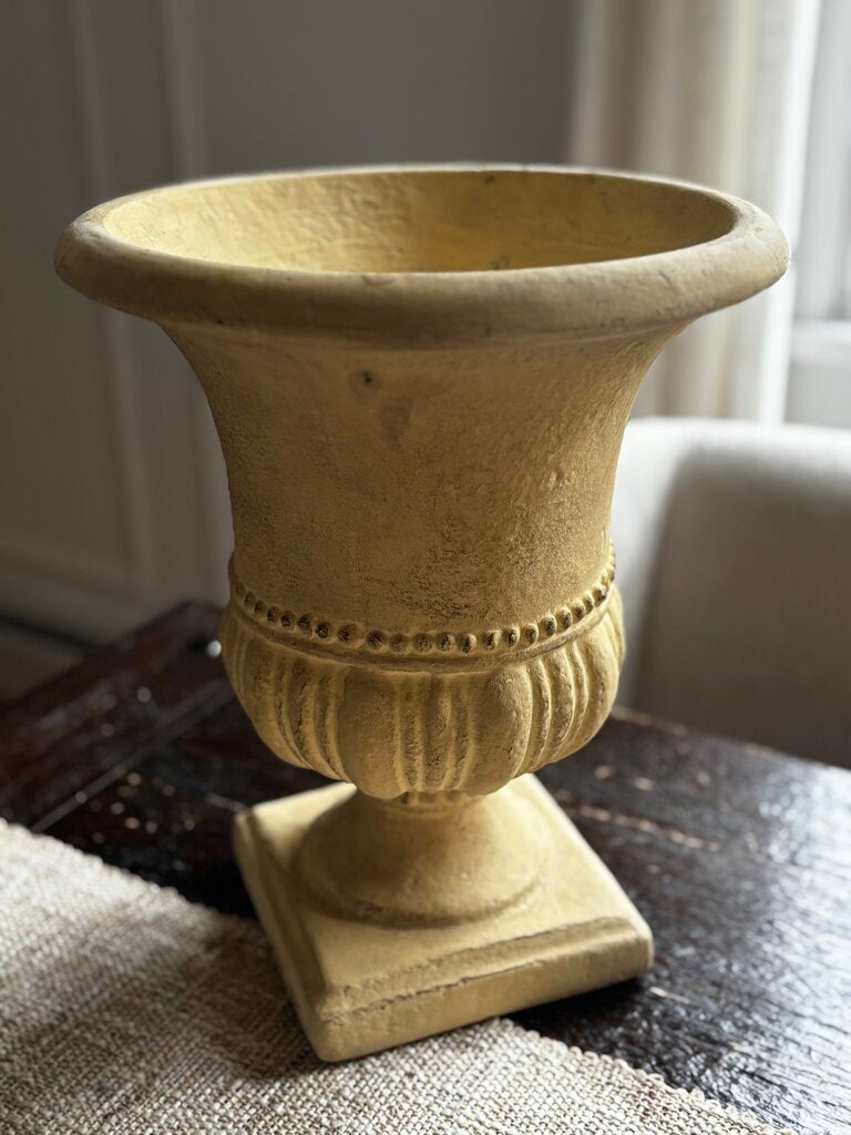Urn Planter 13H