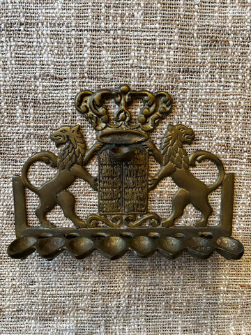 Vintage Hanukkah Menorah Oil Lamp Brass. Lions of Judah Tablets of the Law