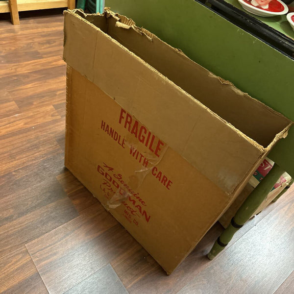 LA Goodman Santa flat back with box IN STORE PICK UP ONLY