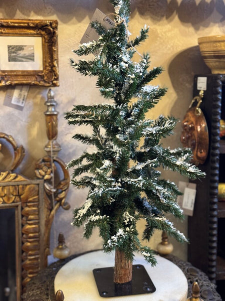 0757 Christmas tree w/ metal stand