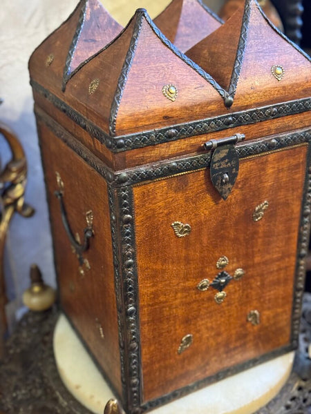 0005 Wood Wine Caddy