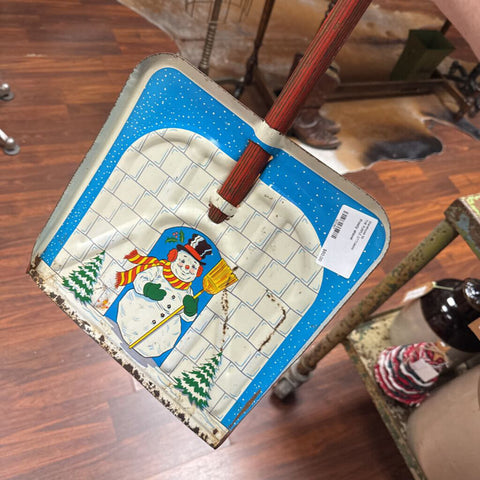 Frosty shovel