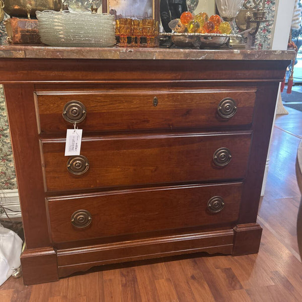 Beautiful Chest of Drawers w/Marble Top 39"l x 18.5"w x 33"t IN STORE PICK UP ONLY