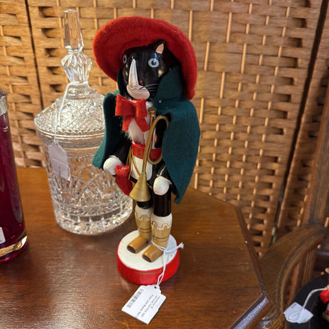 Puss and Boots Nut Cracker