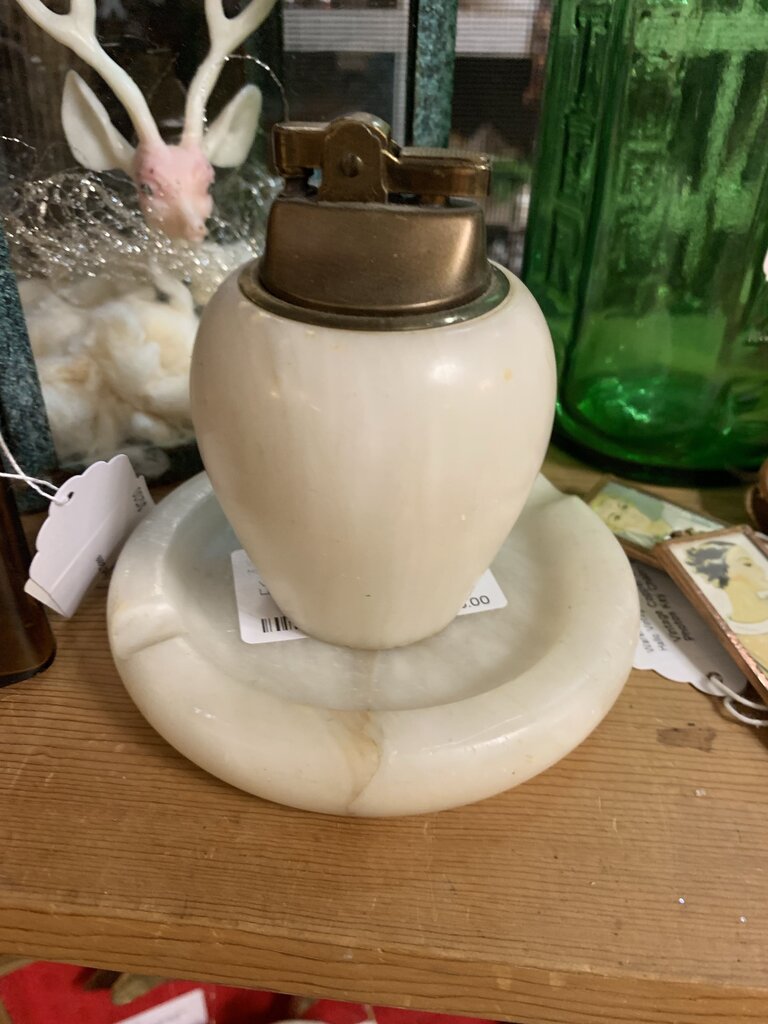 Vintage Alabaster Tabletop MCM Lighter w/ Stand