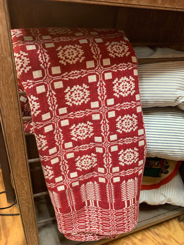 Vintage Goodwin Guild Red & White Wool Coverlet~ 90" x 110"