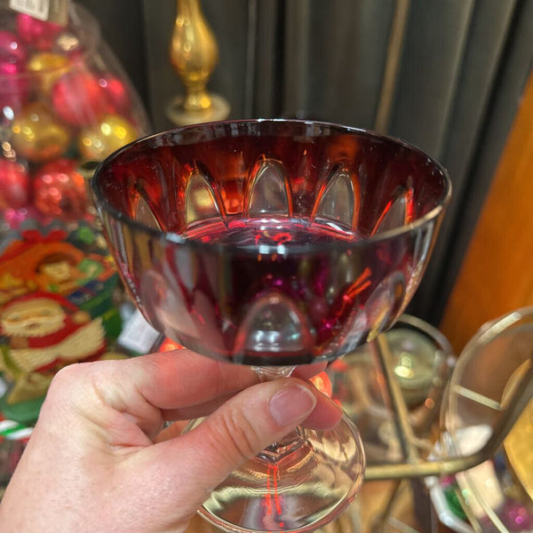 Set of 7 Cherry Red Vintage Coupe Glasses W1951