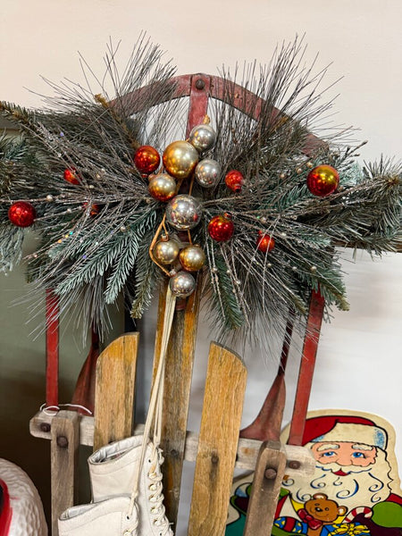 Sled with Skates H3130