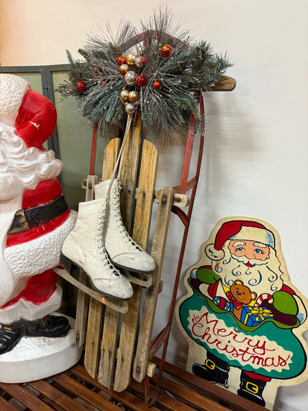 Sled with Skates H3130