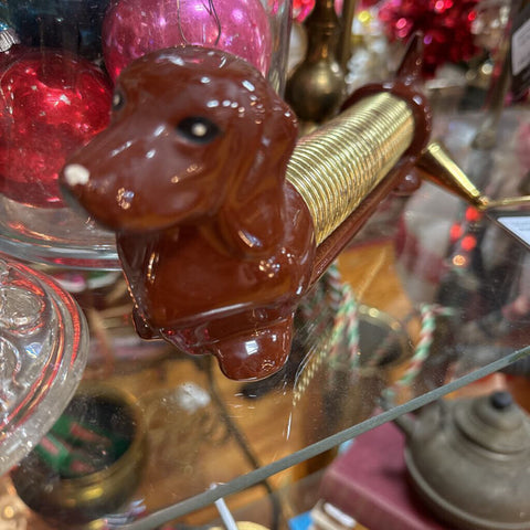 Ceramic Dachshund Letter Holder W1938