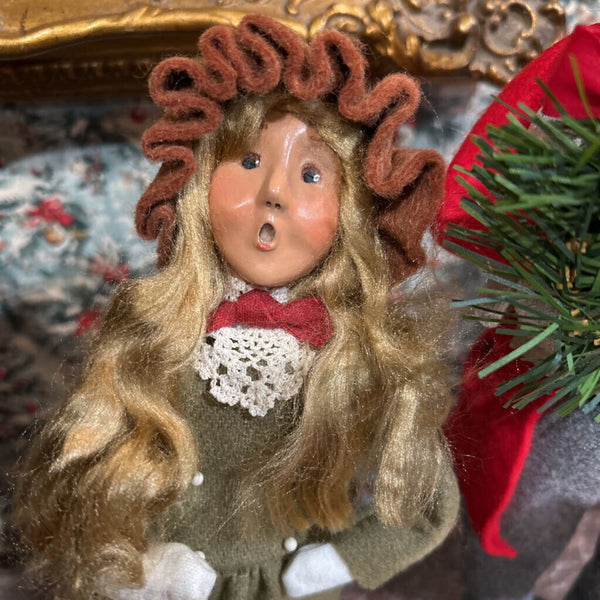 Byers Choice Caroler Girl 10"