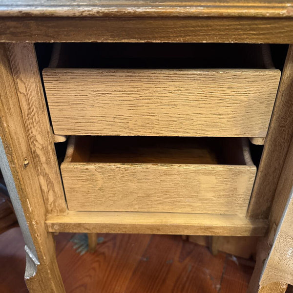 Side Table 15.5W 13D 33H IN STORE PICKUP ONLY