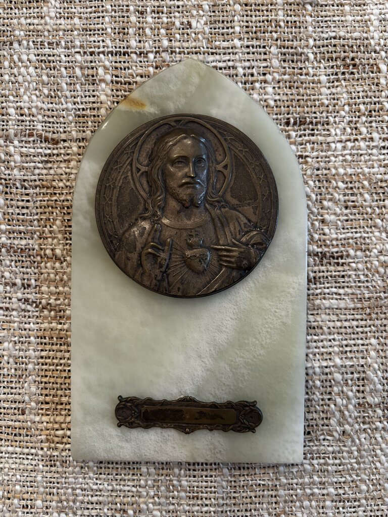 ANTIQUE BRONZE/ONIX CHRIST W/ FLAMING HEART FRANCE//C1895