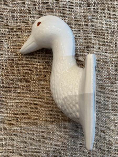 White Goose Head Towel Holder