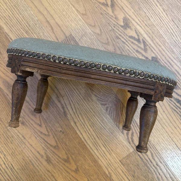 BEAUTIFUL ANTIQUE NEEDLEPOINT FOOTSTOOL, CARVED BASE. AS FOUND 16"W X 10"D X 8"H