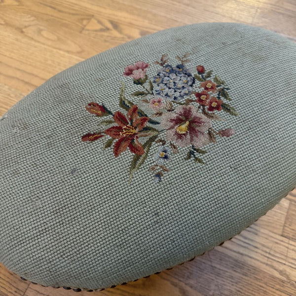 BEAUTIFUL ANTIQUE NEEDLEPOINT FOOTSTOOL, CARVED BASE. AS FOUND 16"W X 10"D X 8"H