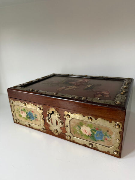 0007 Victorian Hand-painted Silk Lined Box w/ Working Key
