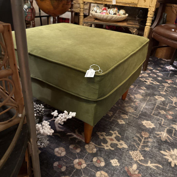 Green Velvet Ottoman 25x28x18T