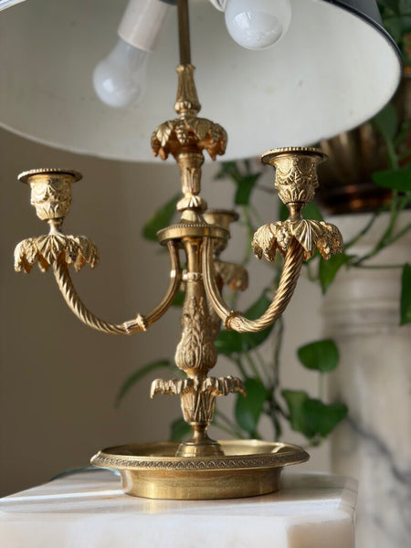 0860 Brass 3 arm bow swag bouillette lamp (works)