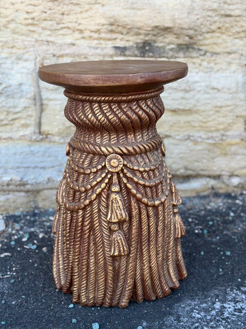 0936 Hollywood Regency Petite Tassel Side Table
