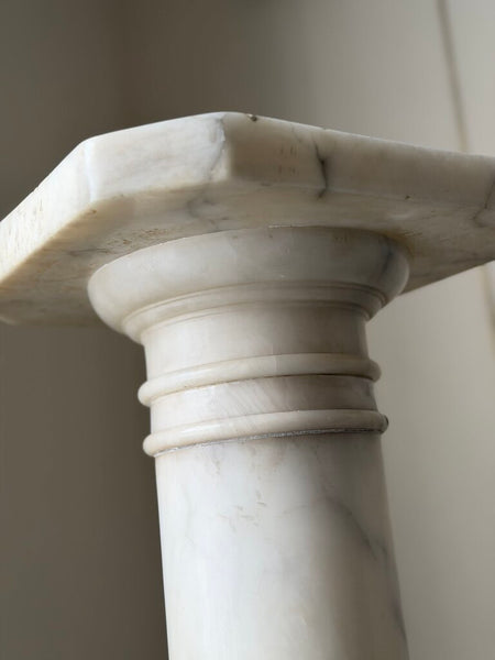 0943 Antique Italian Alabaster Pedestal Column