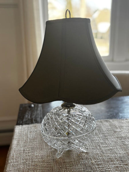 Vintage Egg Shaped Cut Lead Crystal Boudoir Lamp 18H