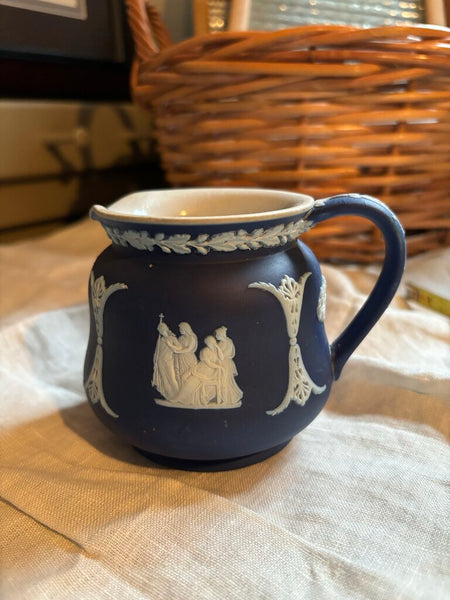 Wedgewood Pitcher 4in