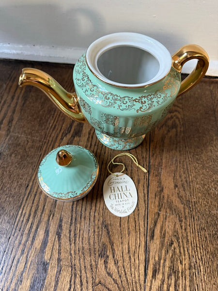 Gold and Green Tea Pot W2046