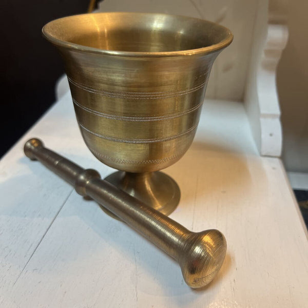 Vintage heavy brass mortar & pestle