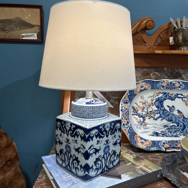 BLUE AND WHITE CHINOISERIE LAMP 19.5" tall